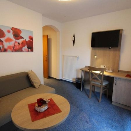 Hotel Garni Cafe Raepple Bad Peterstal-Griesbach Bagian luar foto