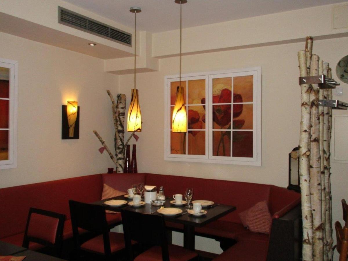 Hotel Garni Cafe Raepple Bad Peterstal-Griesbach Bagian luar foto