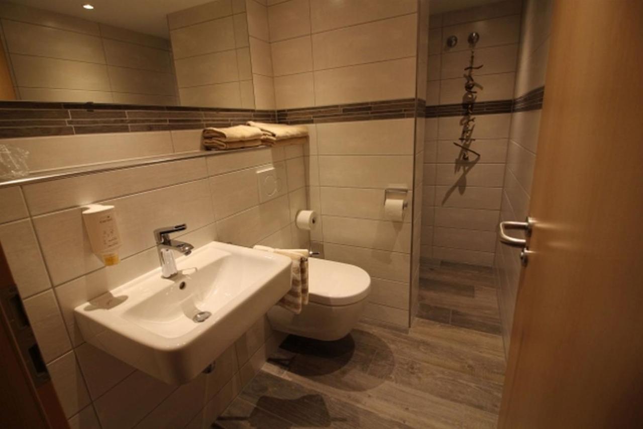 Hotel Garni Cafe Raepple Bad Peterstal-Griesbach Bagian luar foto